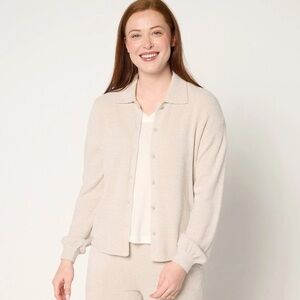 NWT Barefoot Dreams Cozy Chic Lite Button Down Shirt in Satin